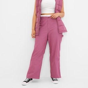 High rise ‘90’s Loose Carpenter Jeans with Washwell.